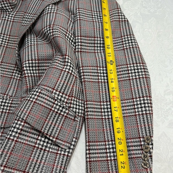 Vintage 70s BOLD PLAID suit jacket blazer checkered red white black size 42R - Picture 9 of 13